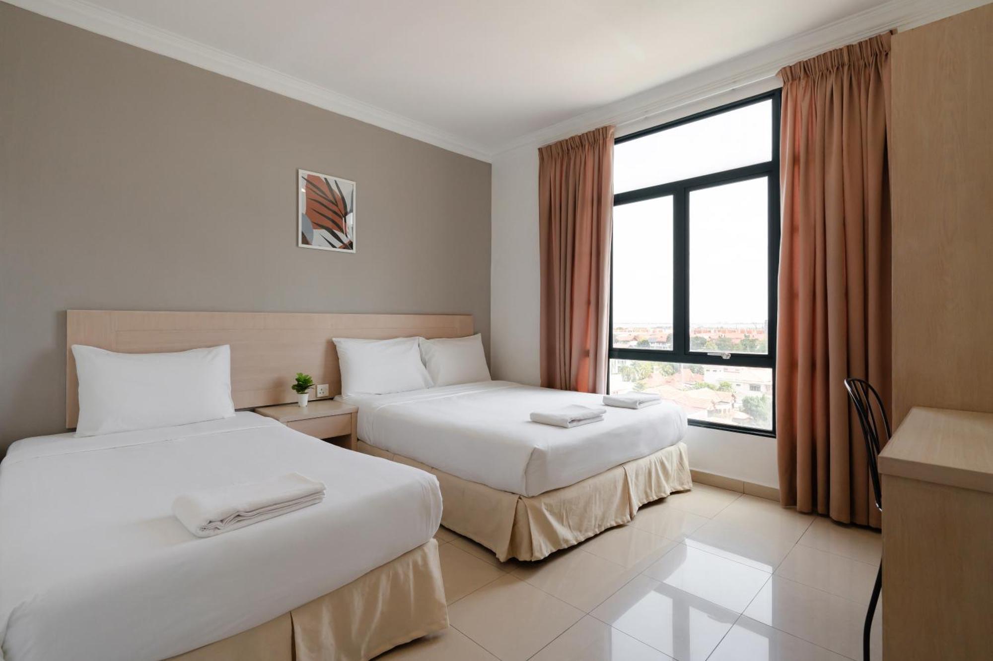 Golden View Serviced Apartments Tanjung Tokong Zewnętrze zdjęcie